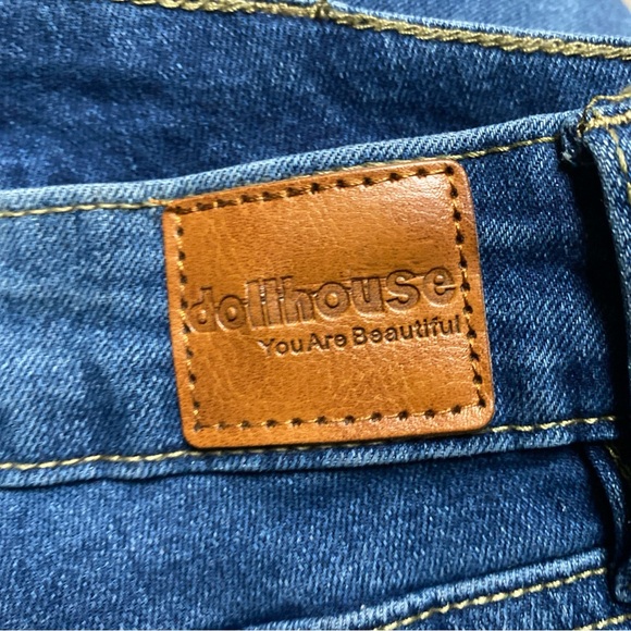 Dollhouse Jackie High Rise Flare Jeans Size 11/12 - Picture 7 of 7